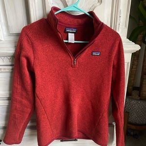 Red Patagonia Pull over
